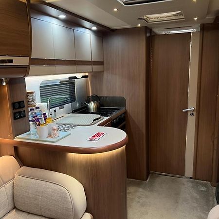 Self Contained Holiday Home Caravan Corsham Kültér fotó