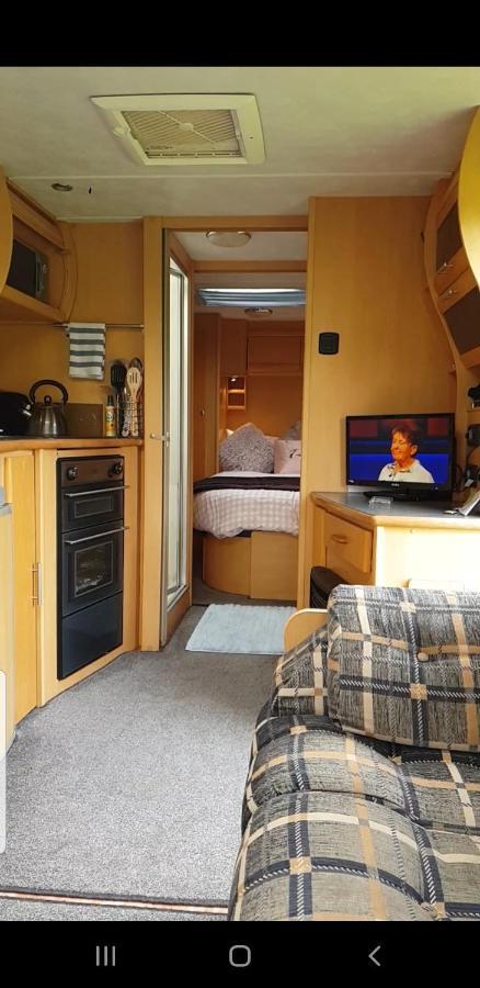 Self Contained Holiday Home Caravan Corsham Kültér fotó